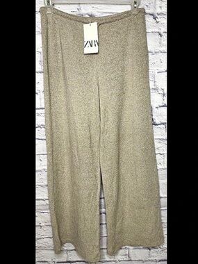 Zara Wide Leg Knit Pants in Beige  Size Medium NWT